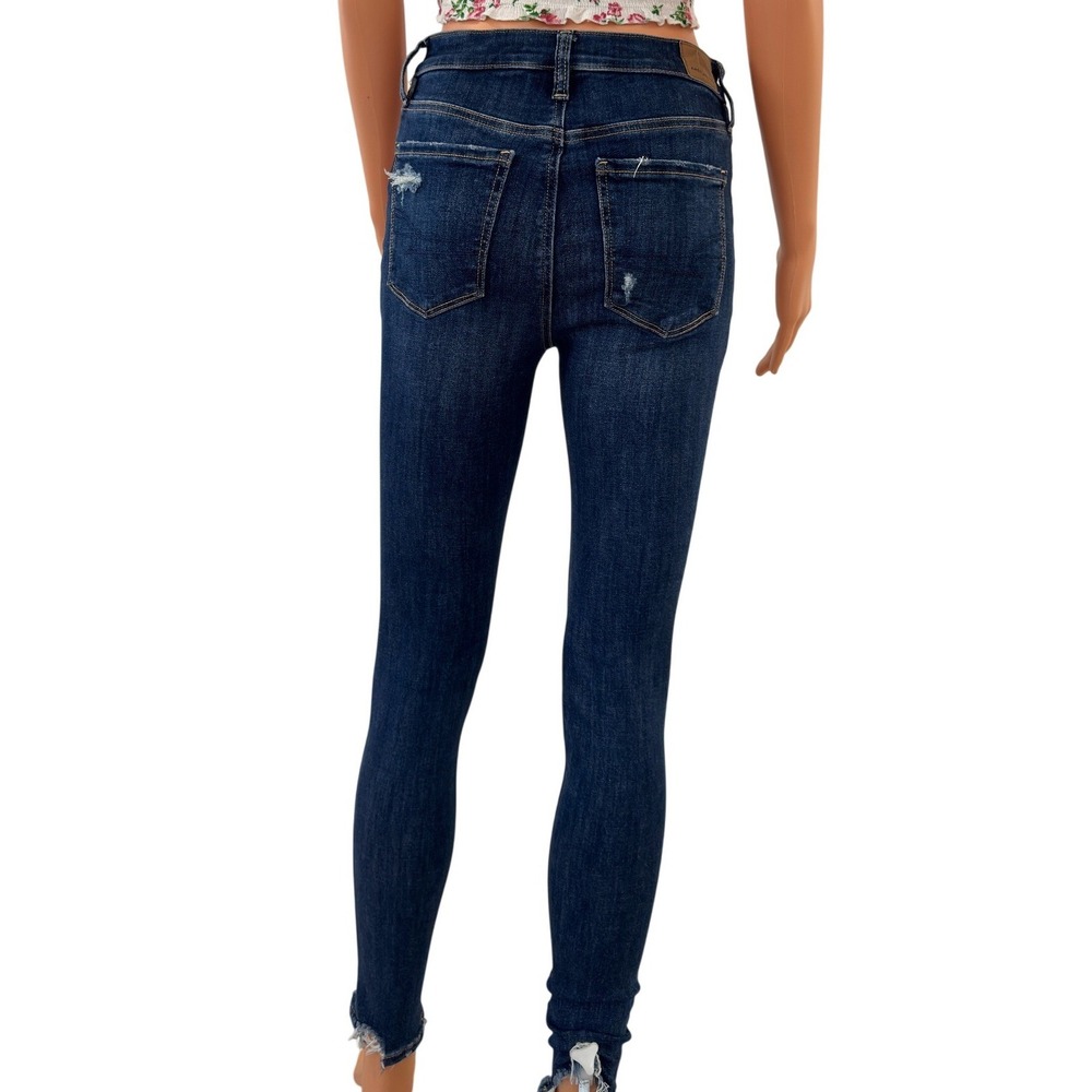 American Eagle Skinny Jeans Womens 2 Short Dark Wash Distressed Ripped FrayedHem - Picture 7 of 16
